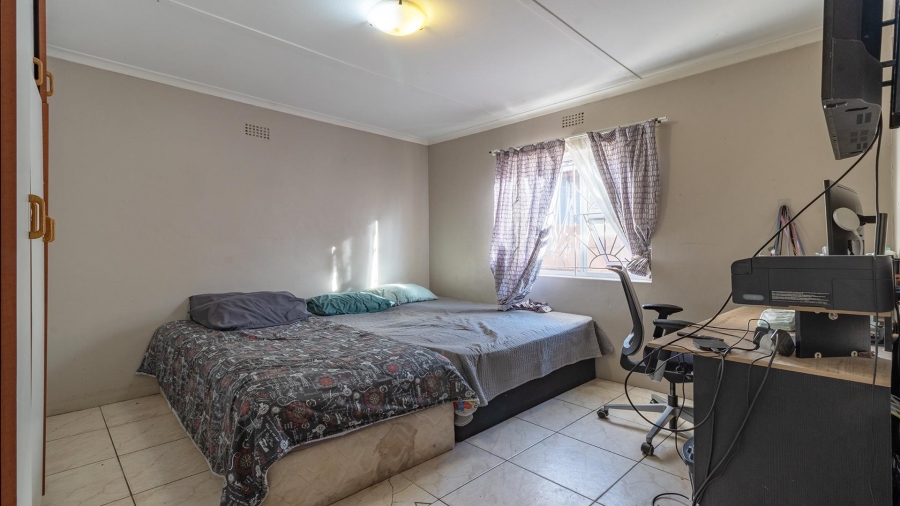 2 Bedroom Property for Sale in Highbury Park Western Cape
